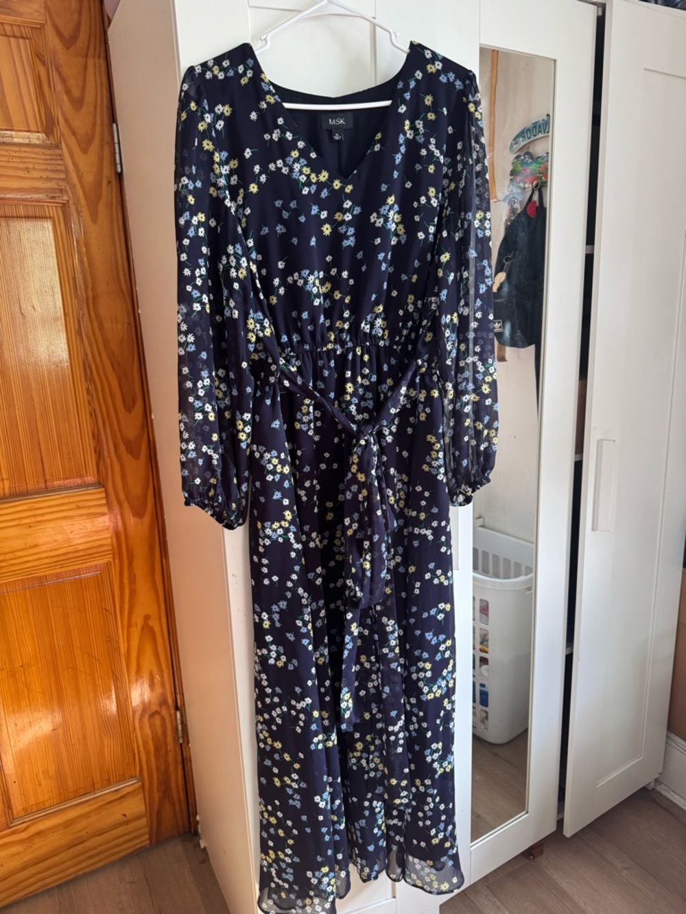MSK Navy Floral V-Neck Maxi Dress with Yellow & White Blooms